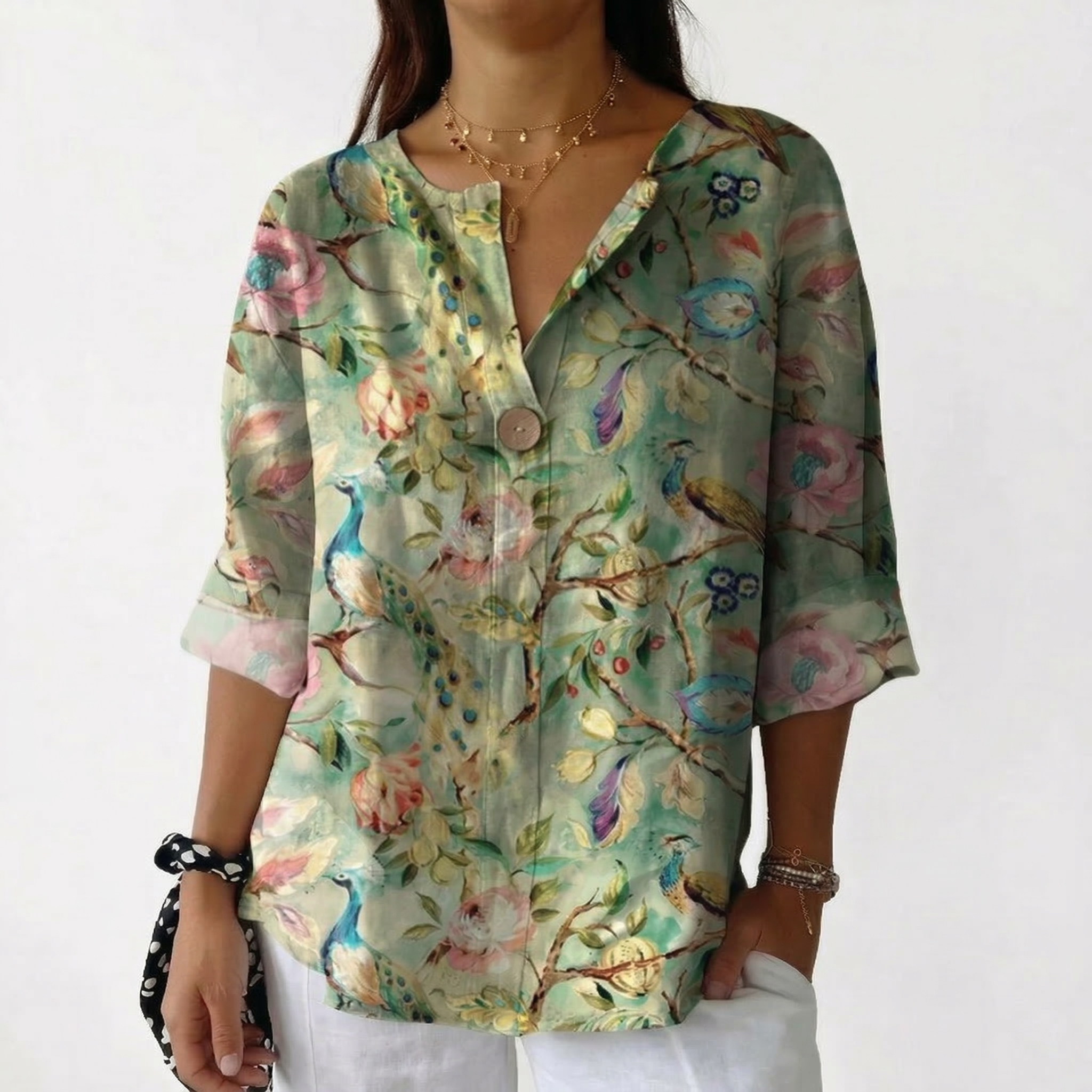Gabriela | Blusa Floral Vibrante com Detalhe de Botão